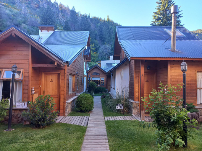 Exterior 8