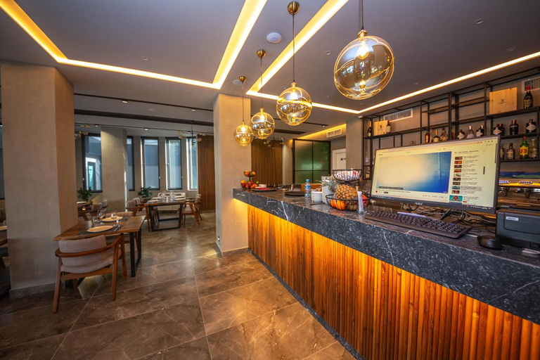Food & Drinks 4, Hotel Riviera, Tirana