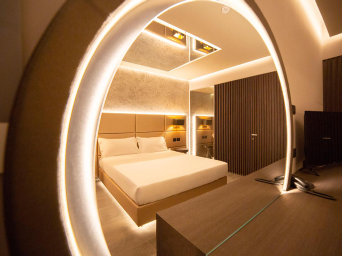 Bedroom 14