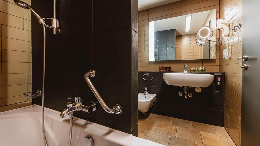 Bathroom 4, Terme Olimia - Hotel Sotelia, Adults only, Zagorska Sela