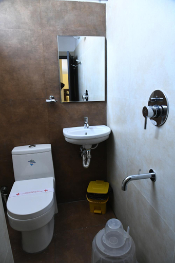 Bathroom 3, Advaitha Residency (Unmarried Couples not allowed), Mysore