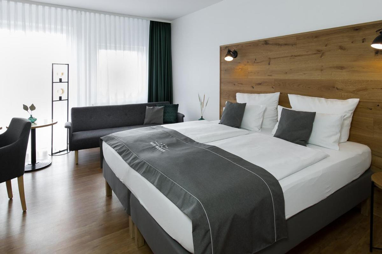 Bedroom 13