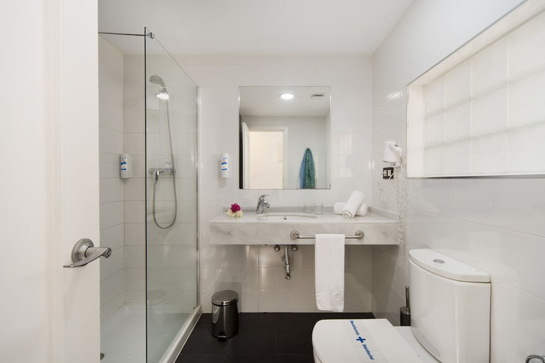 Bathroom 5, Alua Golf Trinidad , Almería