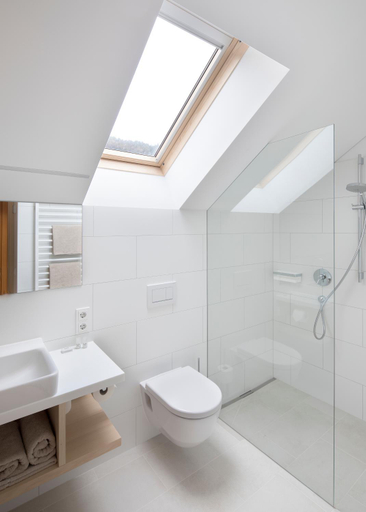Bathroom 3, Hotel Tannahof, Bregenz