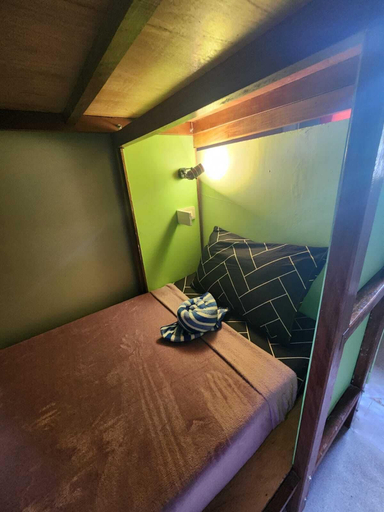 Bedroom, Eyy Hostel, El Nido