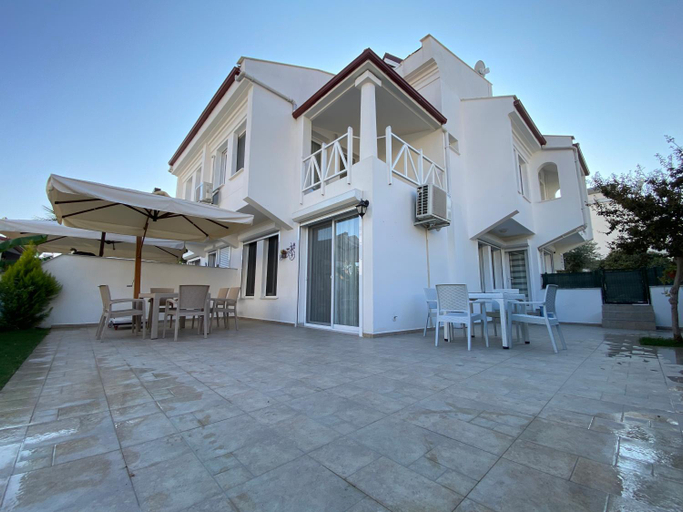 Others 5, The Family Villa, Kuşadası