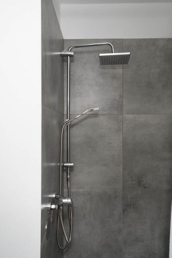 Bathroom 15