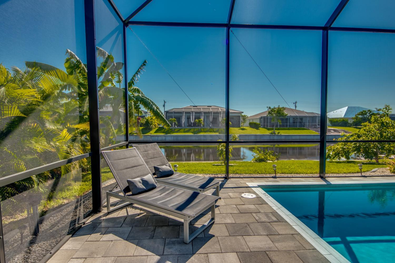 4, Villa Mangifera with Salt Water Pool & Spa, EV-Loading, Lee