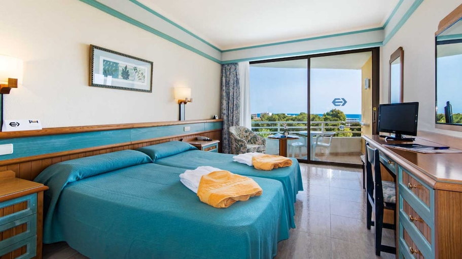 Bedroom 3, Hotel Exagon Park, Baleares