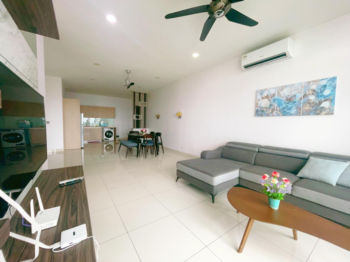 Dining Room 10