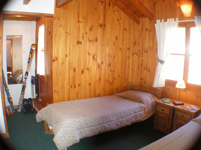 Bedroom 13