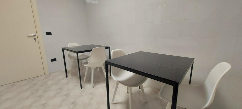 Others 3, Lungofiume Suite, Avellino