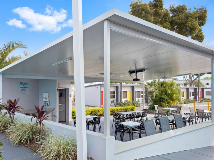 Food & Drinks 5, Nobby Beach Holiday Village, Gold Coast