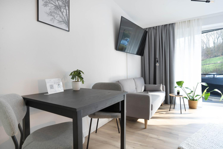 Dining Room 10