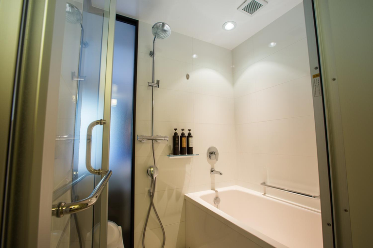 Bathroom 5