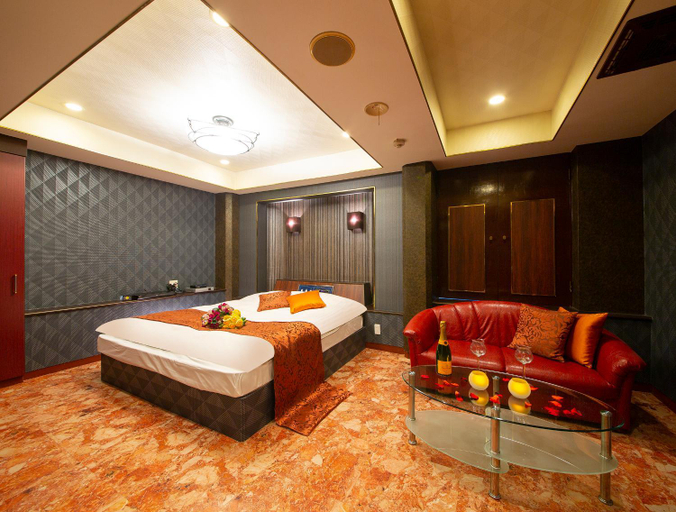 Others 3, Hotel Gee (Adult Only), Sakai