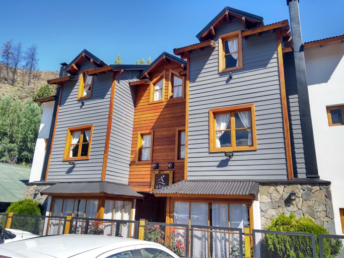 Exterior 11