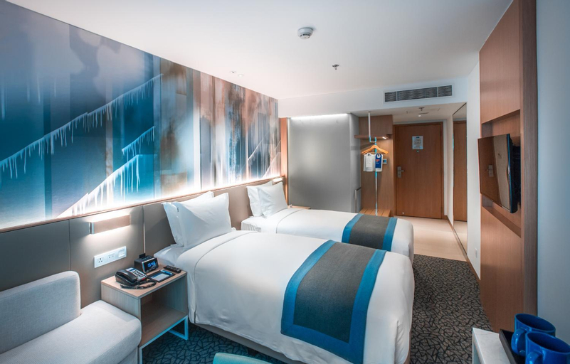 Bedroom 21