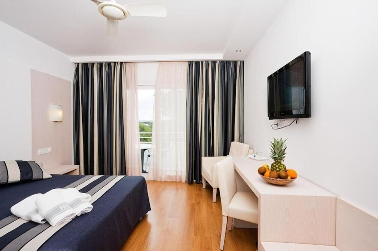 Bedroom 3, Sagitario Playa, Baleares
