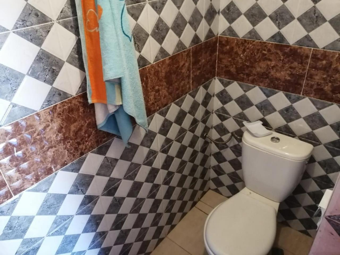 Bathroom 2, Gîte Dar Tanzoughte, Al Haouz