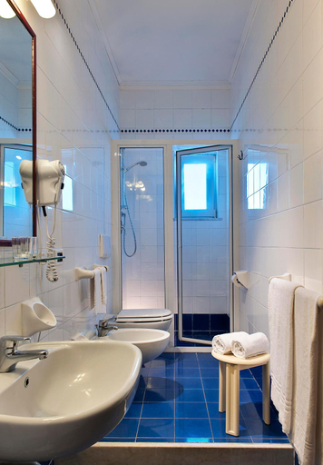 Bathroom 5, Parco Aurora Terme, Napoli