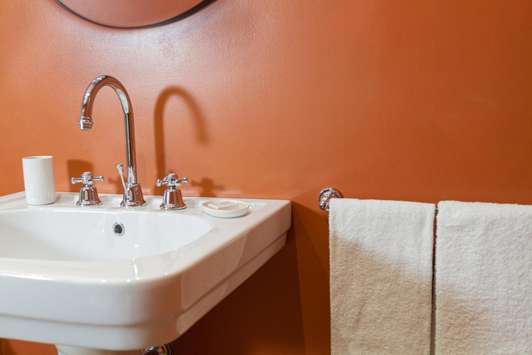Bathroom 4, Palazzo Glori 6, Cremona