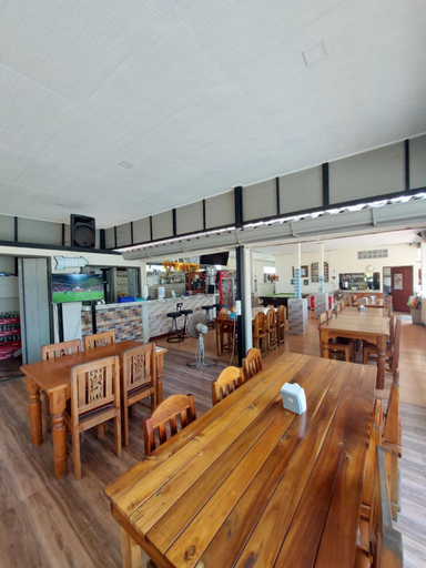 Food & Drinks 2, Loma Beach Resort