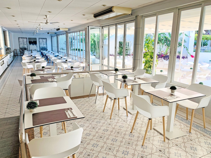 Food & Drinks 5, BLUESEA Cases Dor, Baleares