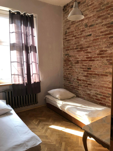 Others 3, Hostel BAZA 15, Środa Śląska