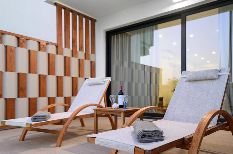 Others 3, Villa Dorra Coast Suites, Epirus