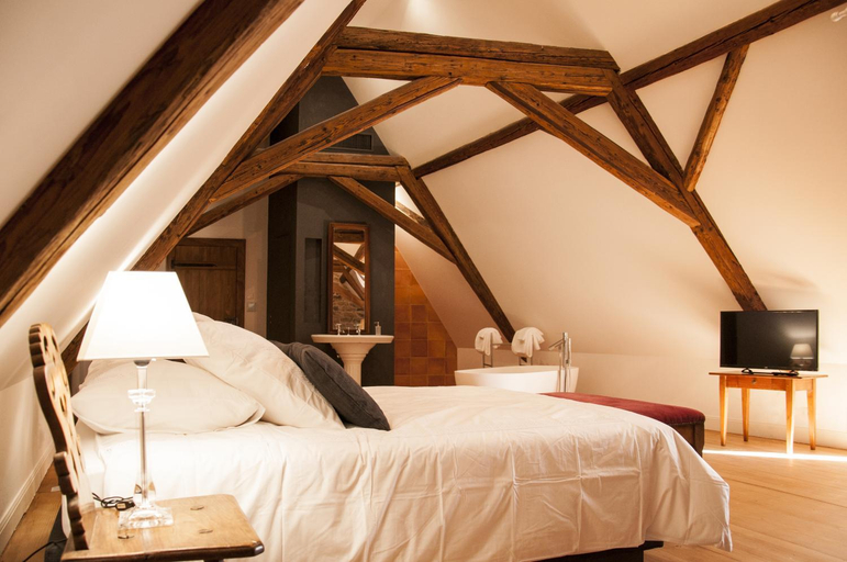 Bedroom 2, Unter der Linde, Bas-Rhin