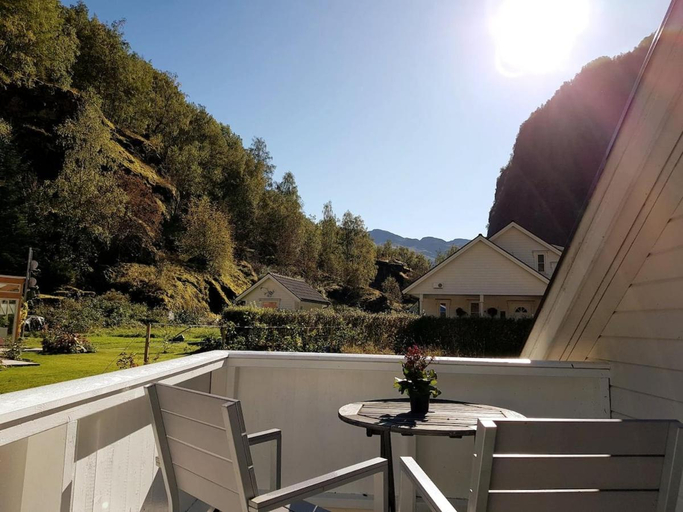 Others 4, Bright and cozy apartment 1.5km from city centre, Aurland
