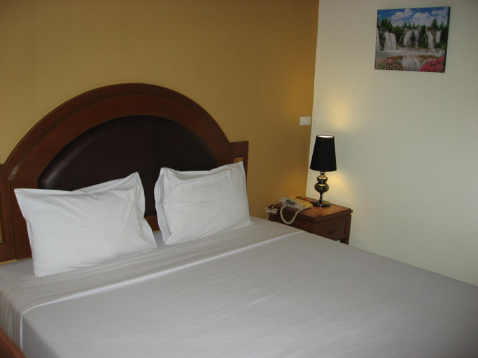Bedroom 6