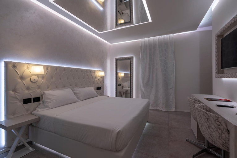 Bedroom 1, Motel Hotel Charlie, Milano