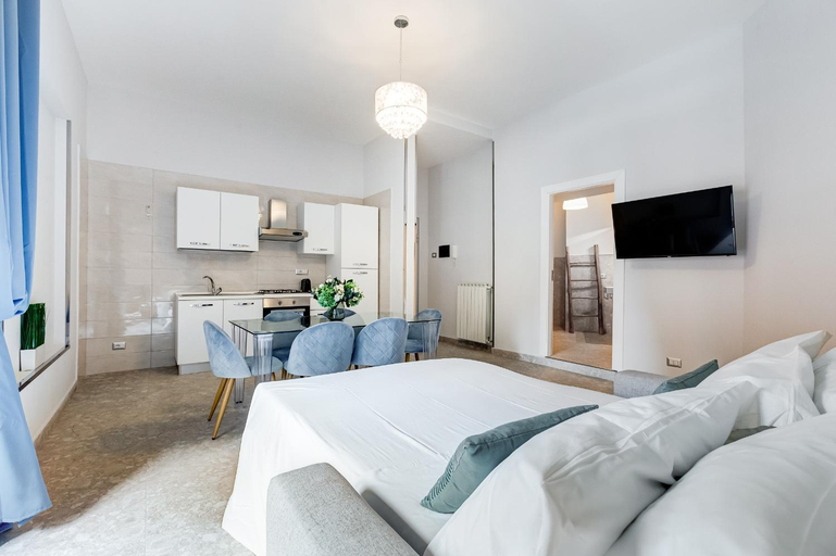 Bedroom 2, Trevi Fountain - NEW! - Your Italian Holidays, Roma