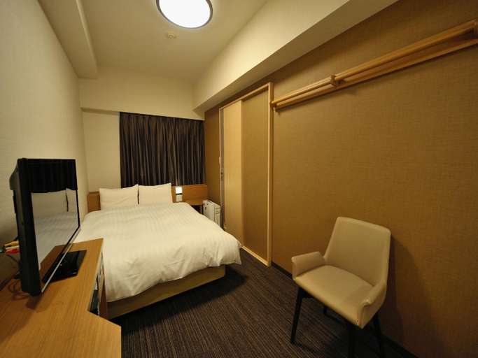 Bedroom 18