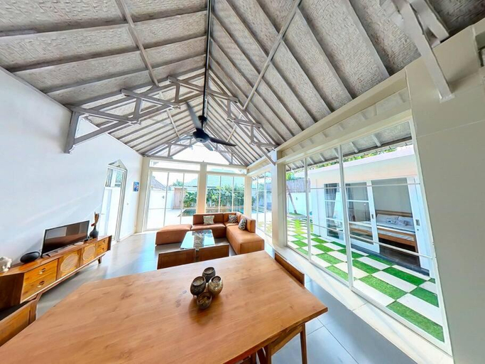 Others 2, Spacious tropical 3BR pool villa, Badung