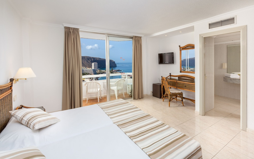 Bedroom 2, Sol Arona Tenerife, Santa Cruz de Tenerife