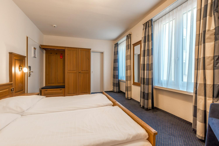 Bedroom 10