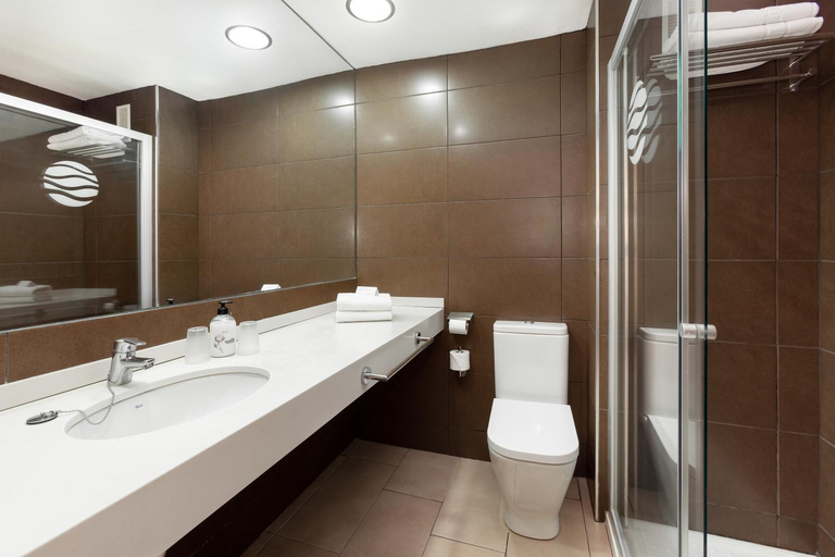 Bathroom 4, Playaolid Suites & Apartments, Santa Cruz de Tenerife