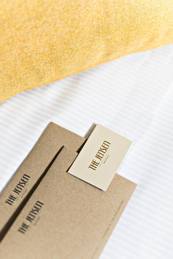 Amenities 12