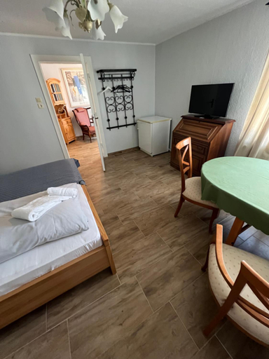 Others 5, Gastehaus Geli, Dithmarschen
