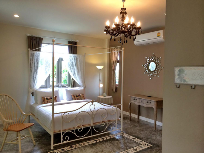 Bedroom 15
