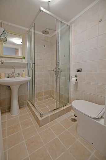 Bathroom 5, ΚΑΛΛΙΟΠΗ 1, Attica