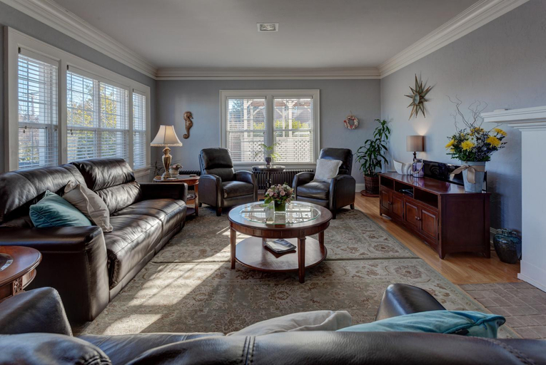 Public Area 2, Nantucket Inn - Anacortes, Skagit