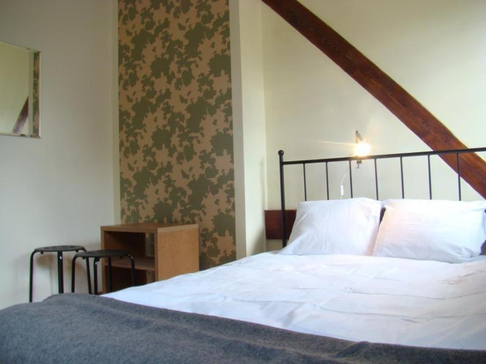 Others 4, Hostel BAZA 15, Środa Śląska