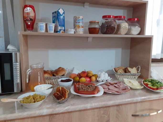 Food & Drinks 5, Balanchine, Kutaisi