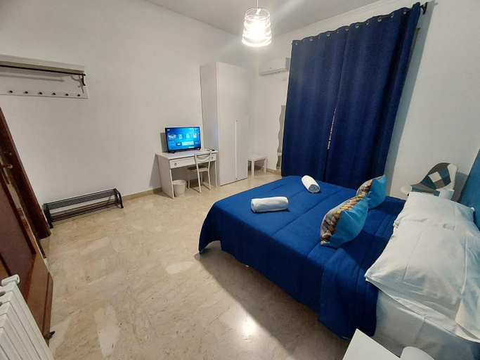 Others 4, La Casa del Moro - Al Politeama, Palermo