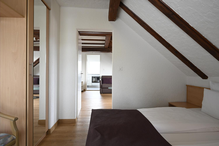 Bedroom 10