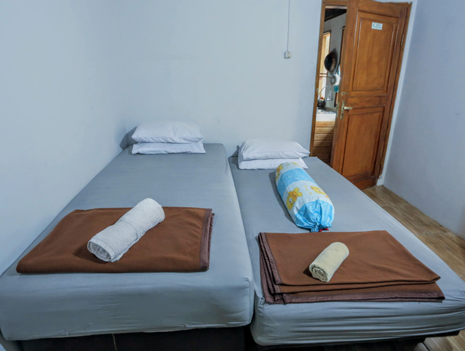 Bedroom 25
